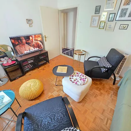 Appartement J&j - 50 M From The