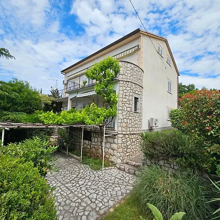 Appartement J&j - 50 M From The